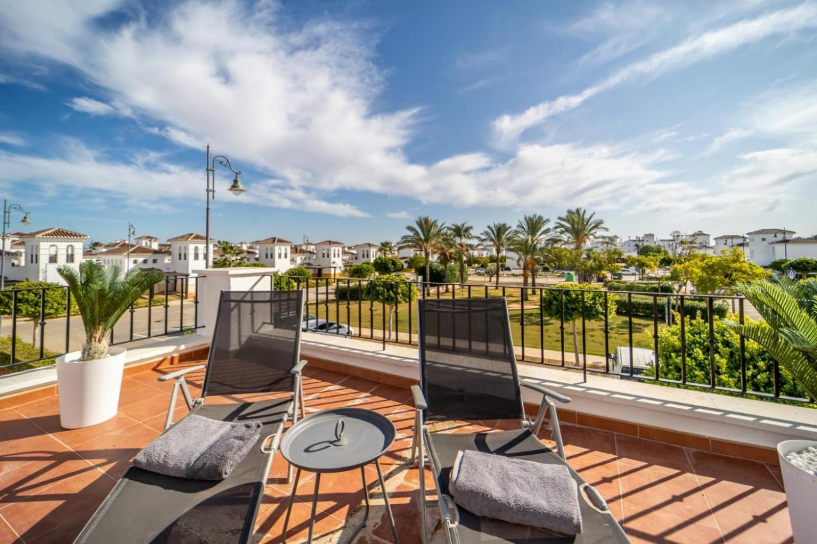 Villa Mit Privatem Pool, Zentrumsnah Roldán Esterno foto